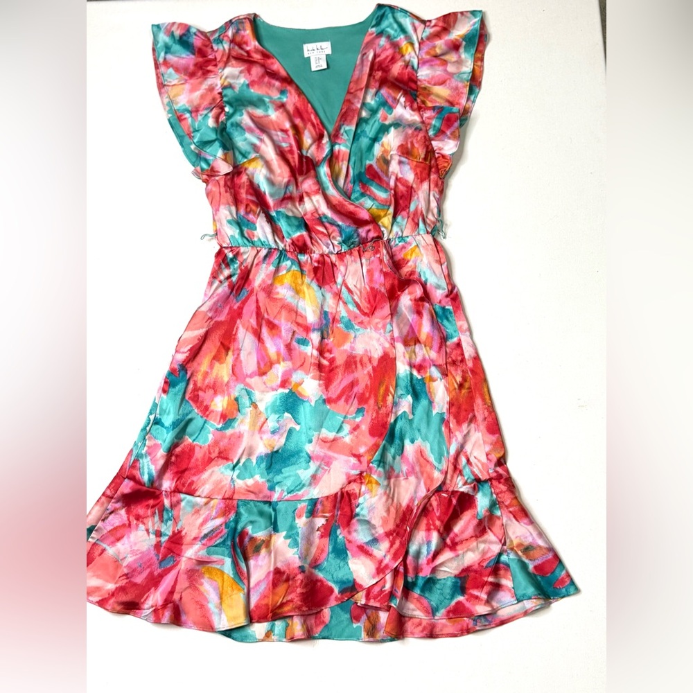Nicole Miller Teal Floral V-Neck Wrap Dress With Ruffle Hem Size Medium